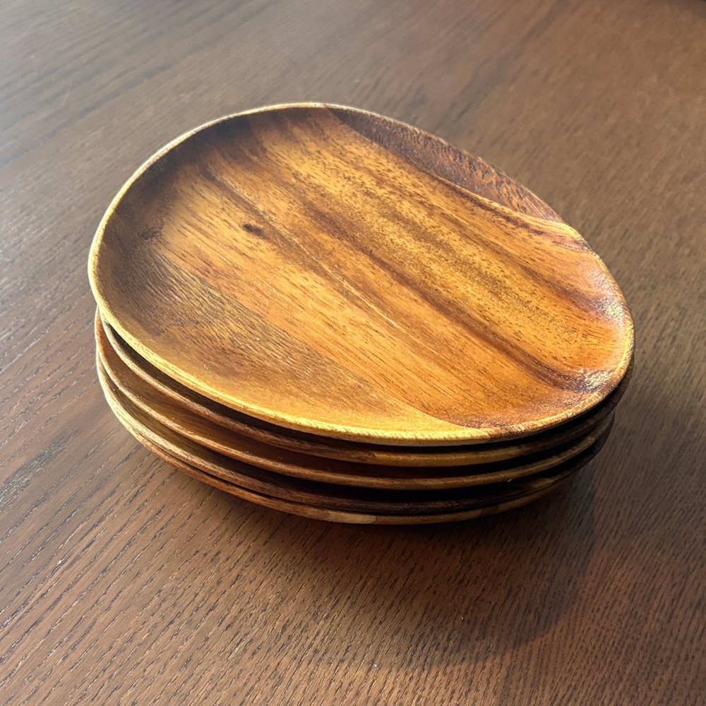 GLUCKSTEIN HOME - Natural Wood Asymmetrical Snack Plate Set of 5